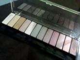 Paleta Floral Avon